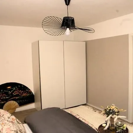 Cosy Ruhig 7 Min Zu Fuess Naehe Bahnhof * Walheim (Ludwigsburg)
